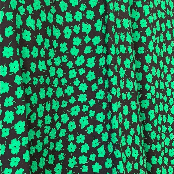 H&M green floral printed dress - Picture 2 of 3